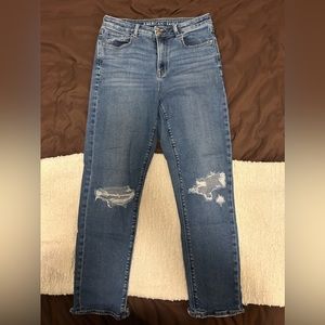 AE Stretch Mom Jean